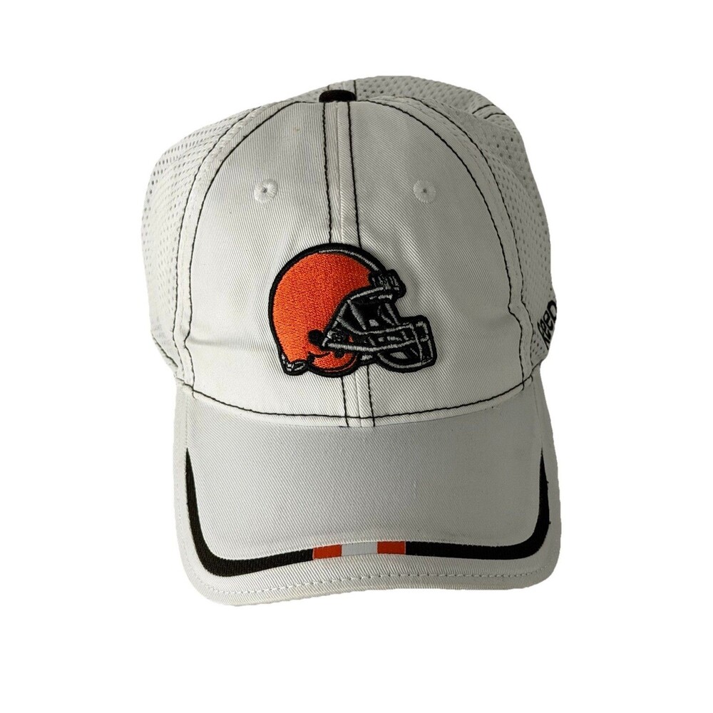 Vintage Reebok Cleveland Browns NFL Mesh Fastening Strap Hat One Size